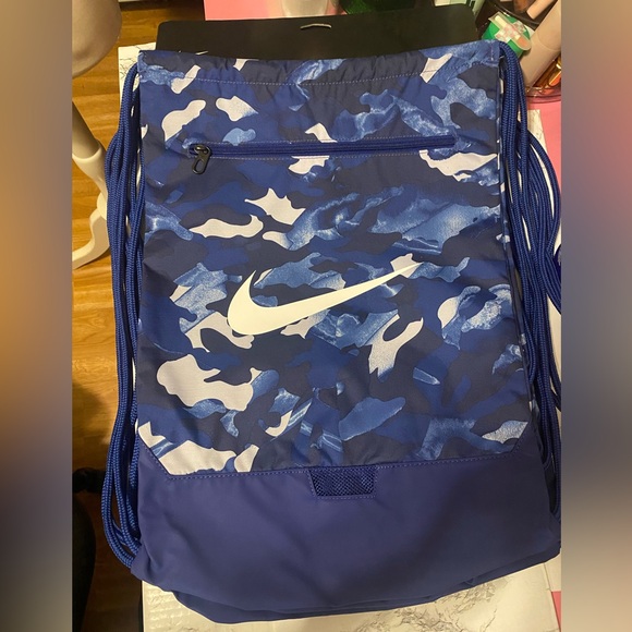 NWT BUNDLE OF 5 Nike Blue & White Camo Drawstring Gym Bag